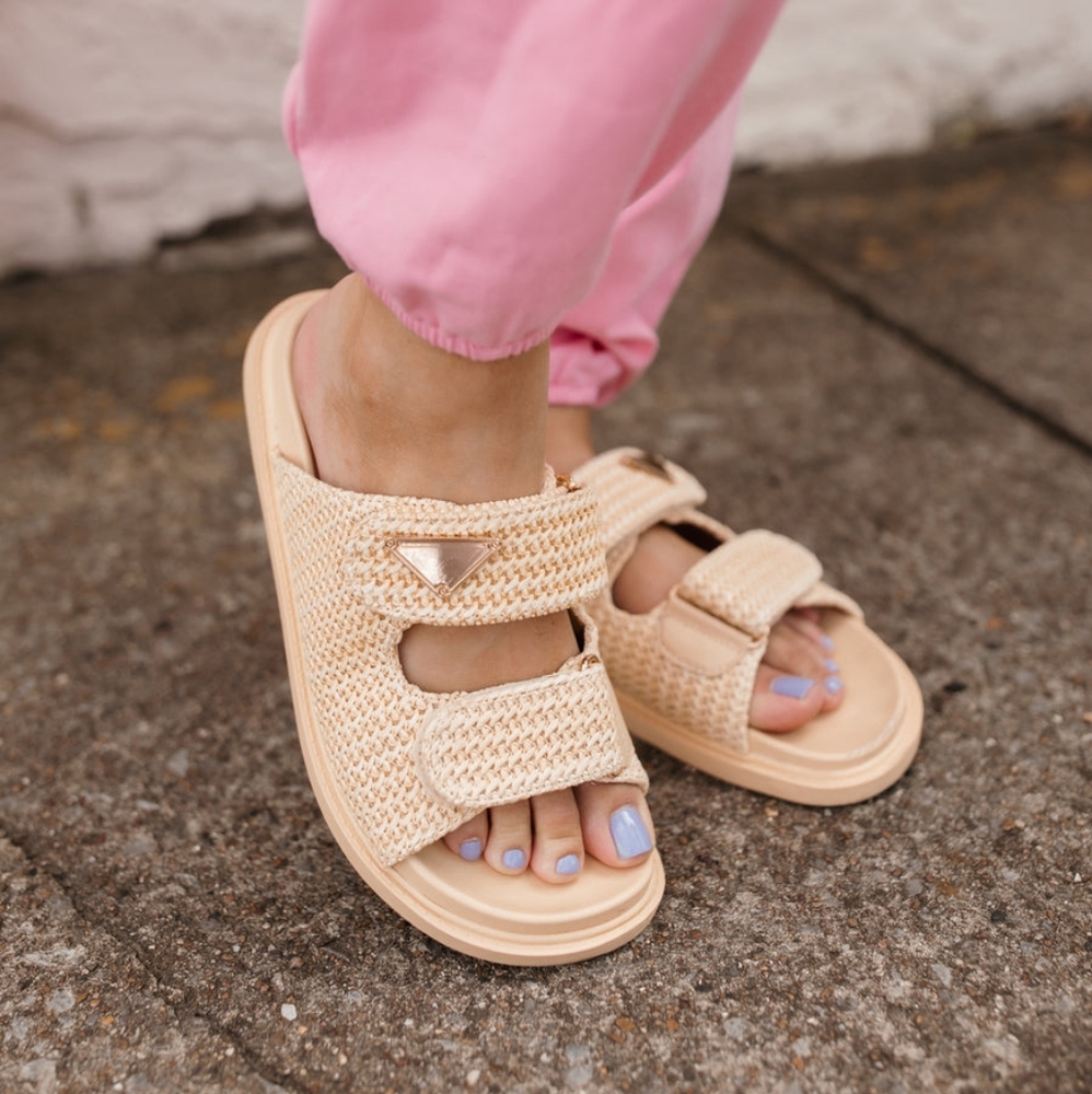 Raffia sandals